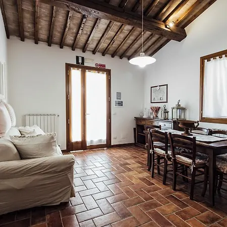 Apartment Borgo Del Faggio